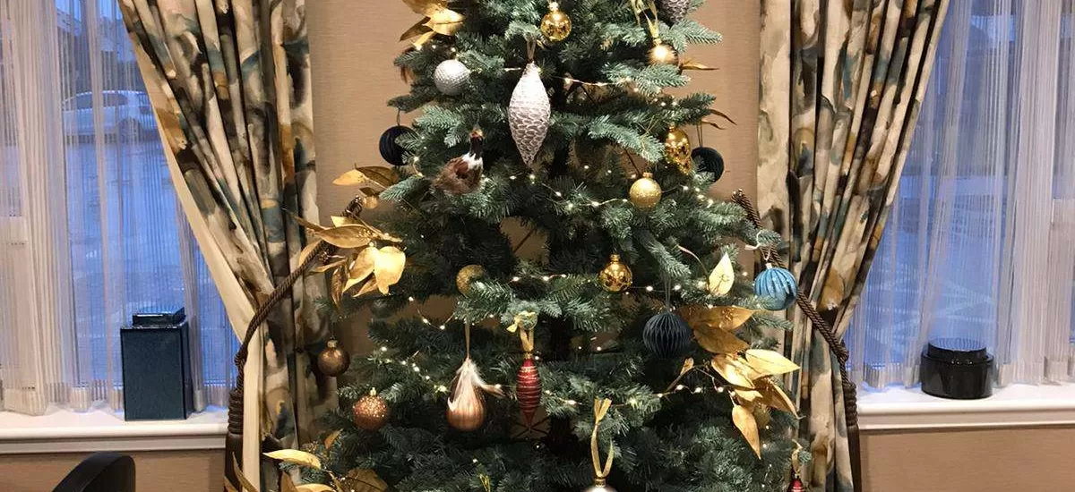 Christmas tree at Cramond Residence